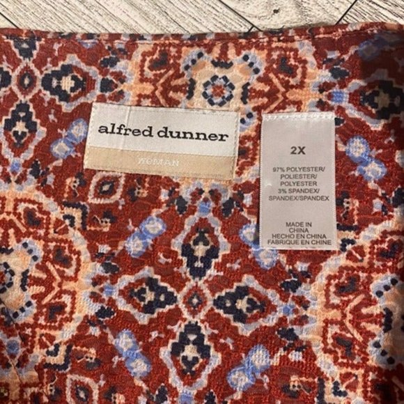 Maroon and Blue Blouse with 3/4 sleeve Plus Size 2X - Picture 4 of 4